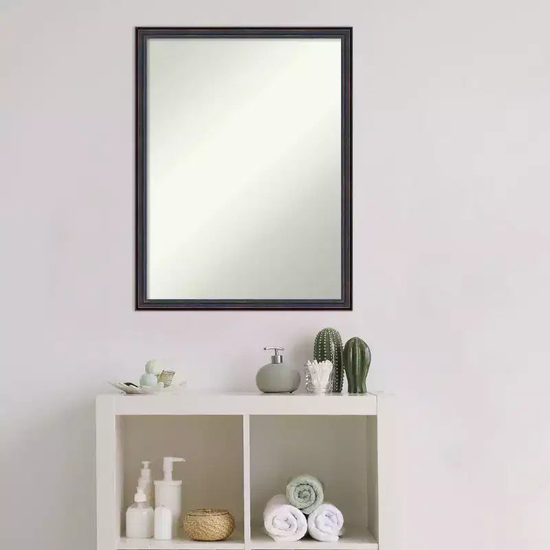 Miroir Mural de Salle de Bain 20" x 26" avec Cadre en Bois Biseauté Bronze Foncé - Amanti Art : Rectangle, Style Moderne, Fixation Murale, Quincaillerie Incluse