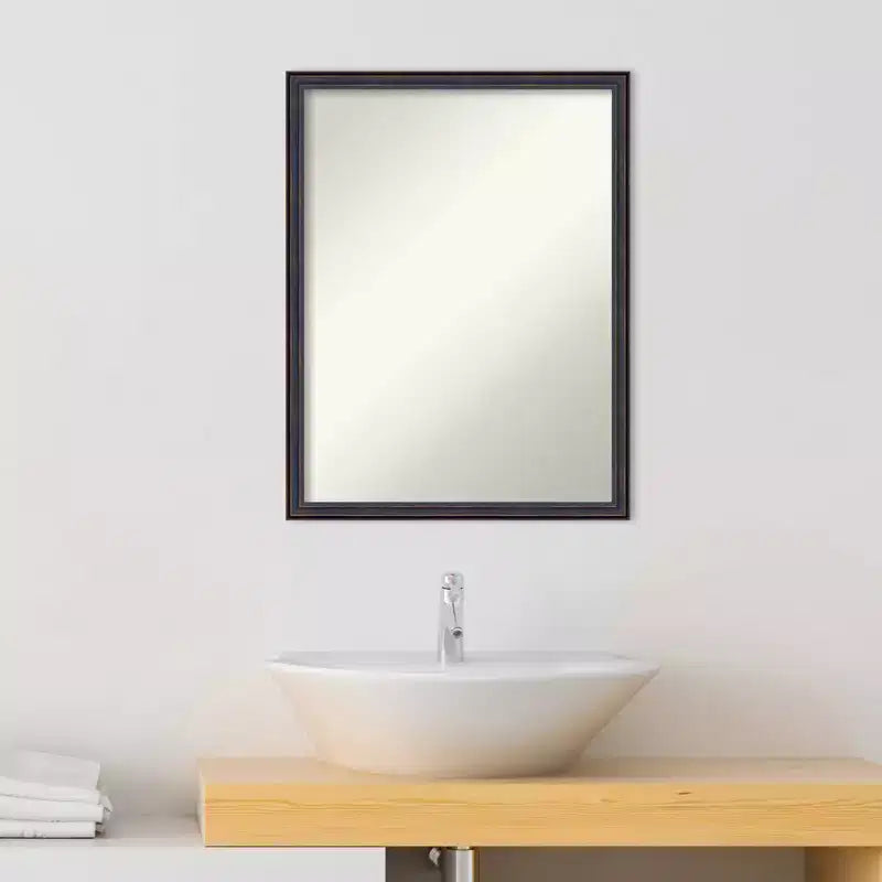 Miroir Mural de Salle de Bain 20" x 26" avec Cadre en Bois Biseauté Bronze Foncé - Amanti Art : Rectangle, Style Moderne, Fixation Murale, Quincaillerie Incluse
