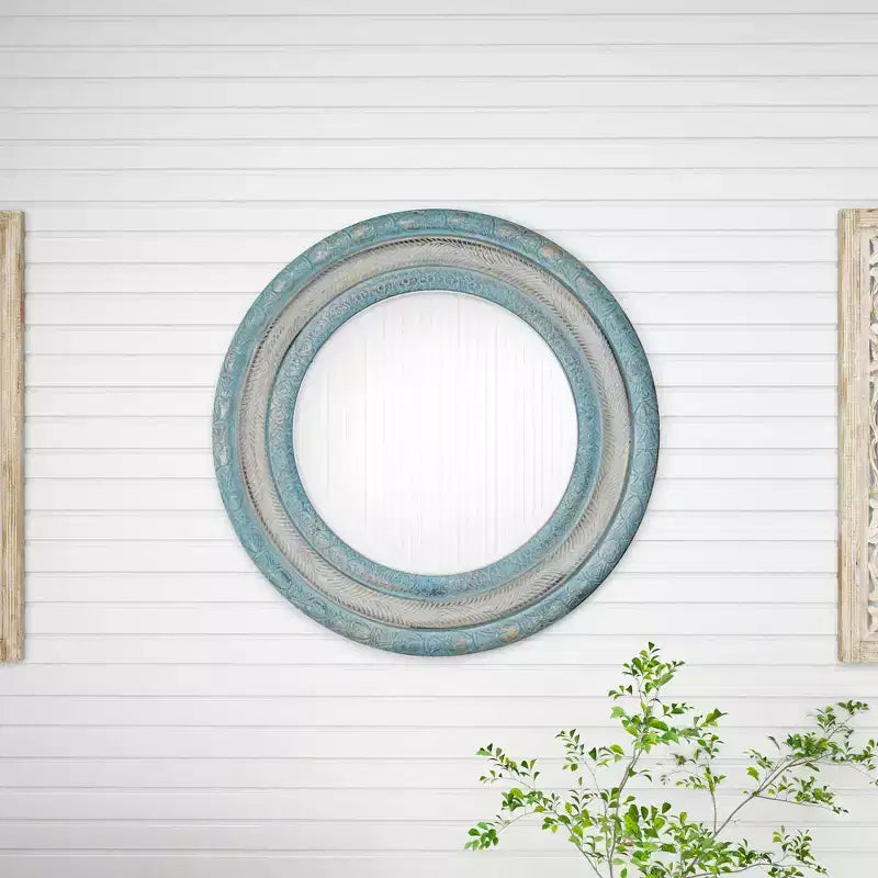 Miroir Mural Sculpté Floral en Bois Beige - Olivia & May : Cottage Champêtre, Cadre en MDF, Aucun Assemblage Requis