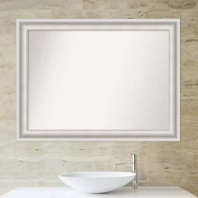 Miroir mural de salle de bain blanc sans biseau de 44 po x 33 po - Amanti Art : style moderne, cadre en polystyrène, fixation murale