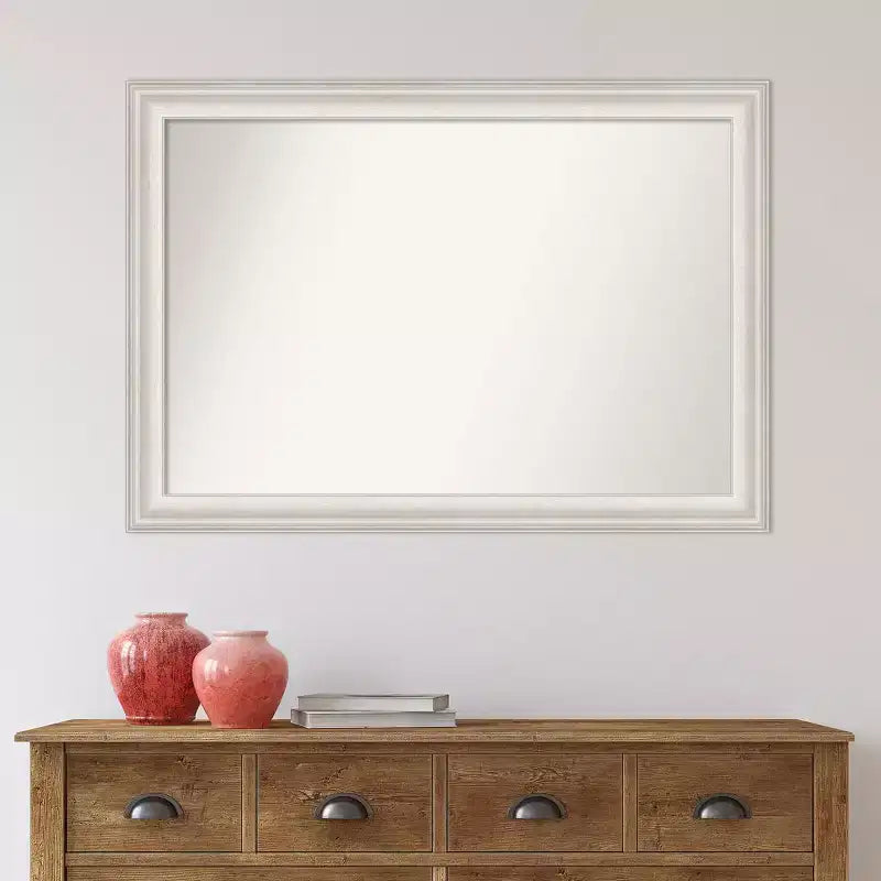 Miroir mural de salle de bain Trio blanc délavé argenté de 41" x 29" sans biseau - Amanti Art