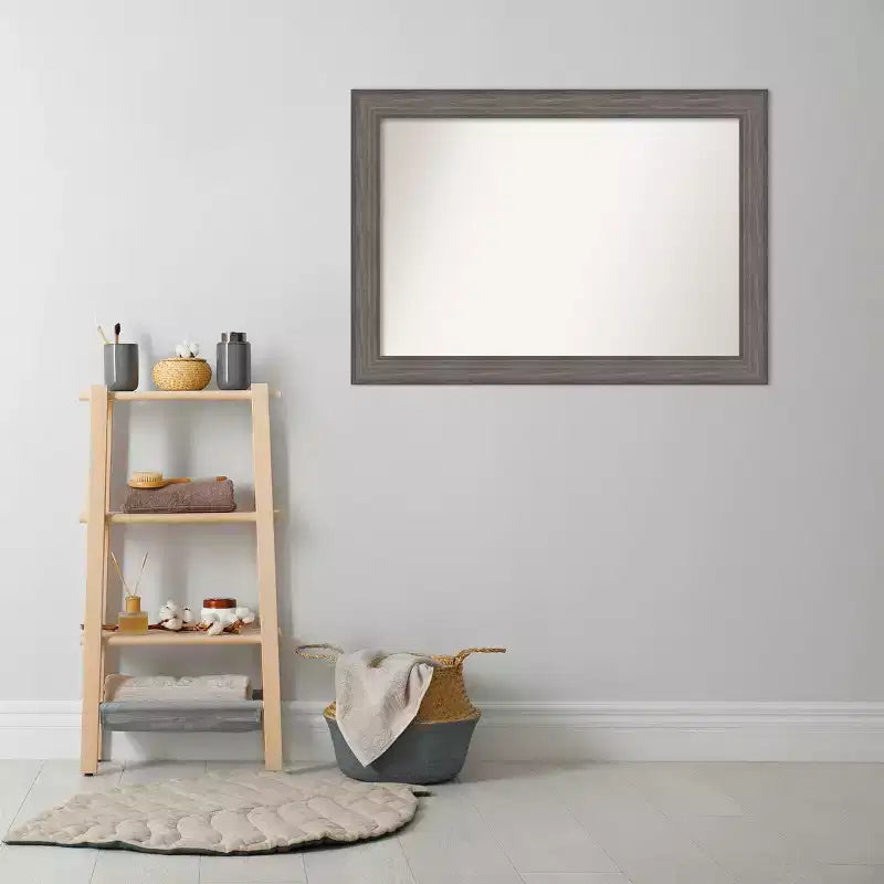 Miroir mural de salle de bain en bois de grange rustique, non biseauté, 41 po x 29 po, marron – Amanti Art
