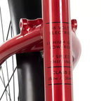 Vélo électrique Huffy Lyndon enjambeur – Roues de 27,5 po – 32 km/h – 36 V – Rouge