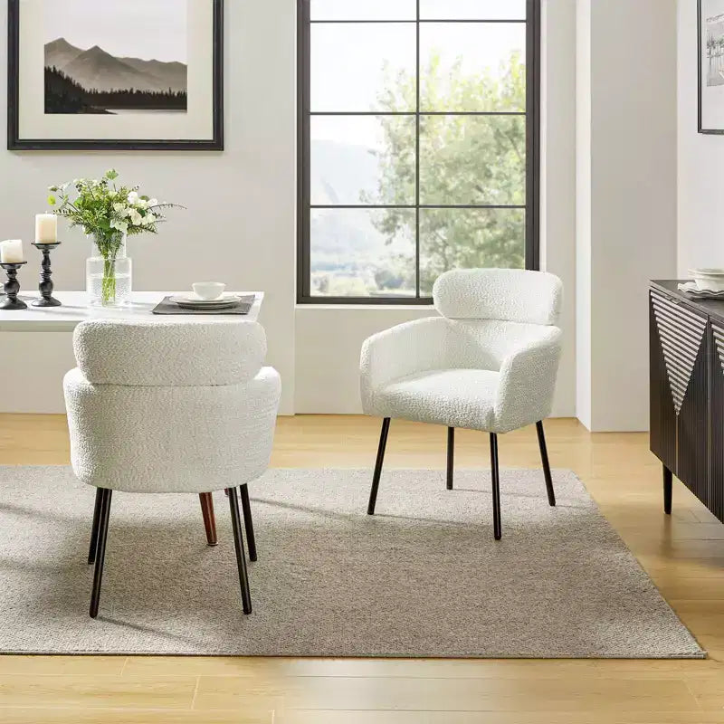 Lot de 2 chaises de salle à manger Curt Boucle avec dossier surélevé et pieds en métal | Artful Living Design