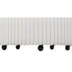 Fauteuil d'appoint rembourré Roundhill Furniture Malna en velours côtelé large avec roulettes, blanc cassé