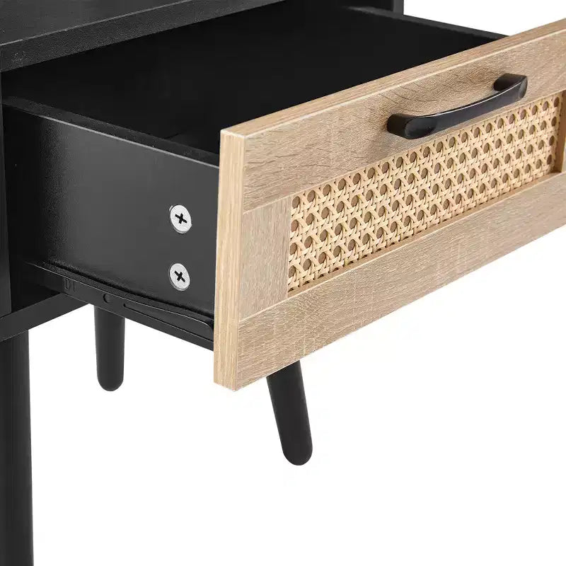 MAYEERTY Table d'appoint en rotin avec tiroir et pieds en bois massif, table de chevet pour salon, chambre, noir