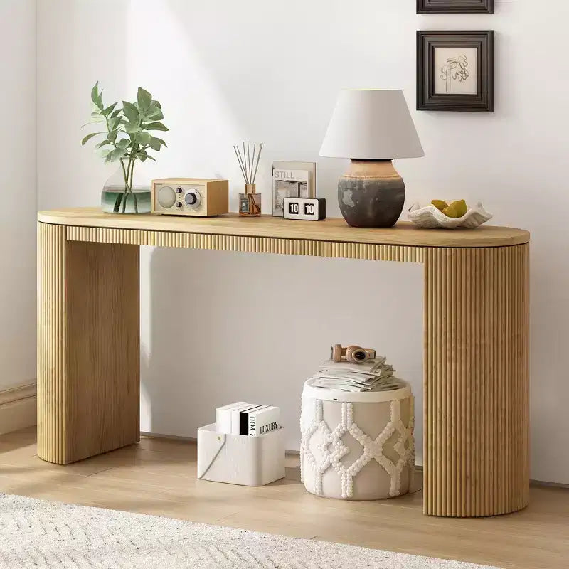 Console de table courbée Whisen avec un design unique à rayures verticales pour le salon, le bureau et l'entrée