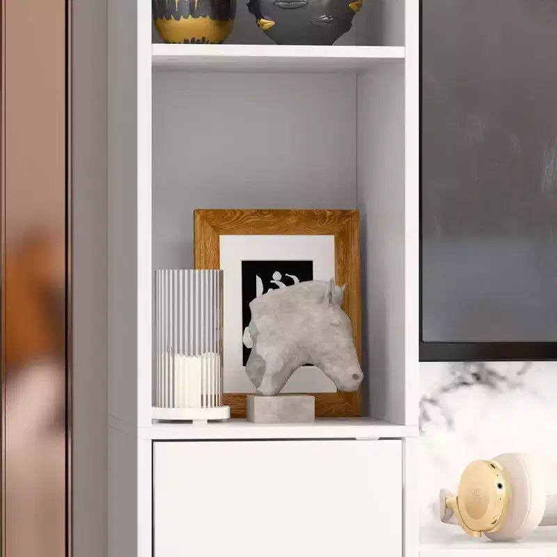 Meuble TV de divertissement moderne et minimaliste Famapy : Design moderne avec console multimédia à grand rangement, étagère TV flottante