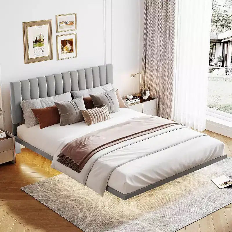 Cadre de lit flottant moderne Acekool Queen Size avec veilleuses à détecteur de mouvement, plateforme rembourrée, silencieux, beige