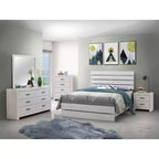 Commode Okak rectangulaire 4 tiroirs, commode classique avec tiroirs spacieux, poignées et surface supérieure large, armoire de rangement de chambre à coucher