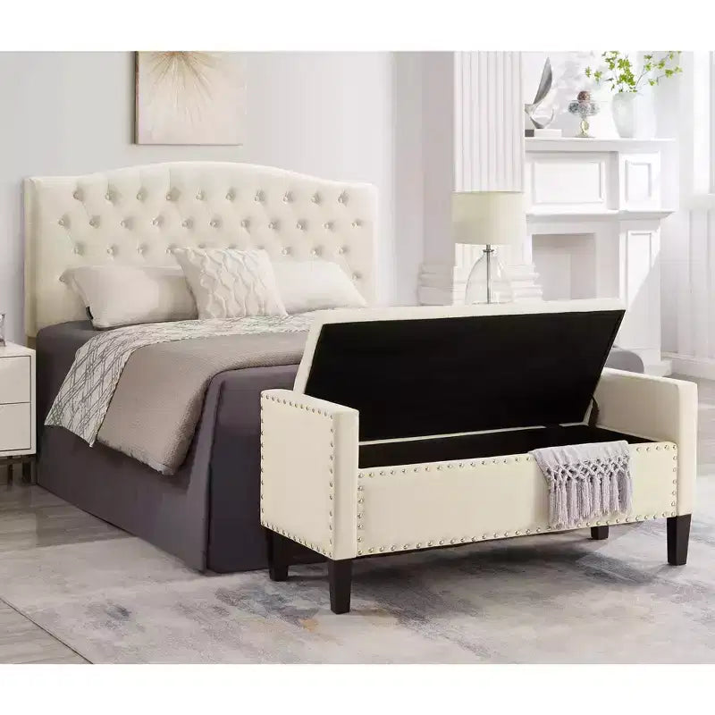 TUYOHW Banc de rangement capitonné avec boutons et clous décoratifs, siège rembourré doux avec accoudoirs pour entrée ou salon, crème