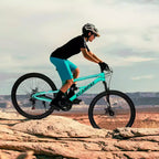 Vélo NAYSAYE VTT 26 pouces avec cadre en acier, fourche suspendue, 21 vitesses pour hommes et femmes, bleu, 68*27*38