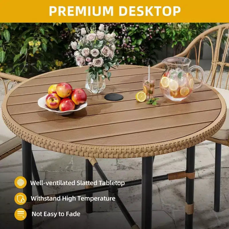 Table à manger ronde en osier d'extérieur, plateau en bois synthétique avec trou pour parasol de 5,6 cm