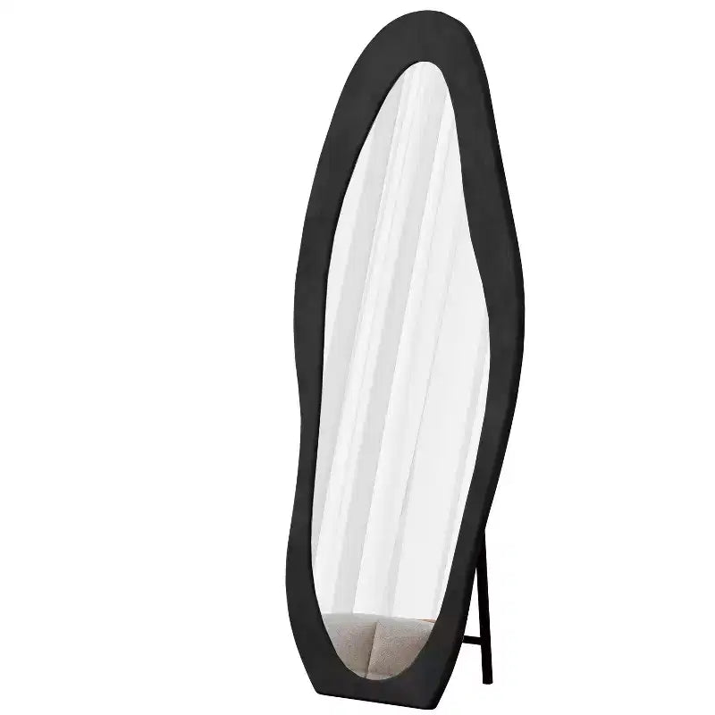Okak Miroir corporel irrégulier en flanelle ondulée 63 x 24 pouces, miroir pleine longueur à cadre en bois avec support, miroir mural pour dressing, salon