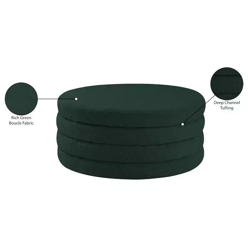 Meridian Furniture, Table basse en tissu bouclé Aphia