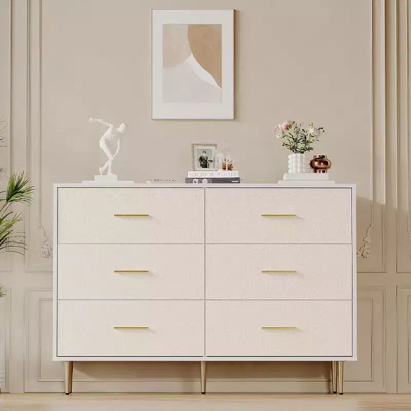 Commode blanche à 6 tiroirs COZONY, commode moderne avec pieds et poignées en métal doré, meuble de rangement en bois avec façade en tissu pour chambre à coucher, salon