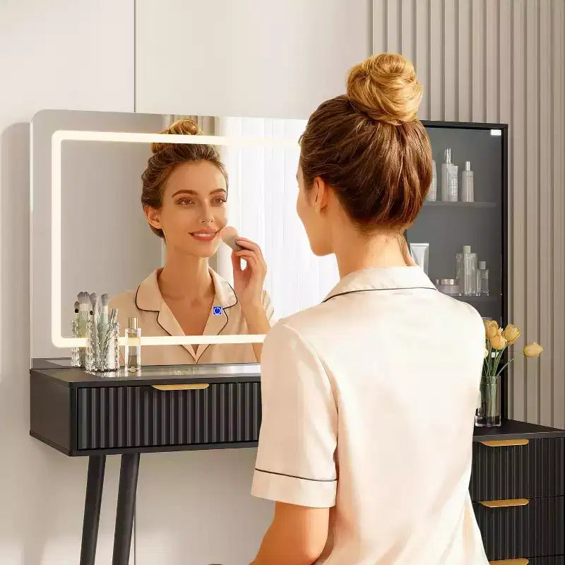 Coiffeuse à cannelures de 48 pouces avec miroir et lumières, table de maquillage moderne avec miroir éclairé à 36 LED, 3 modes de couleur, prise intégrée