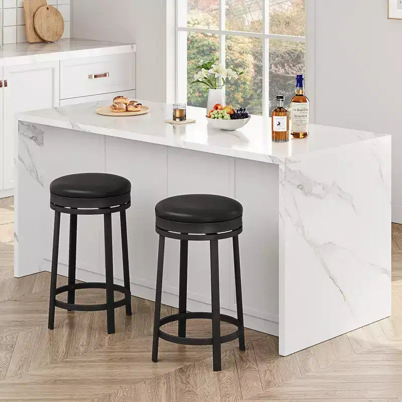 Ensemble de 2 tabourets de bar, hauteur 61 cm, revêtement en cuir PU et cadre en métal noir, tabourets de bar ronds sans dossier pour îlot de cuisine, salle à manger, bar à domicile