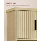 Meuble Mural avec Portes Cannelées, Rangement au-dessus des Toilettes de 60x73 cm avec Étagère Réglable et Barre Porte-Serviettes, Chêne Beige
