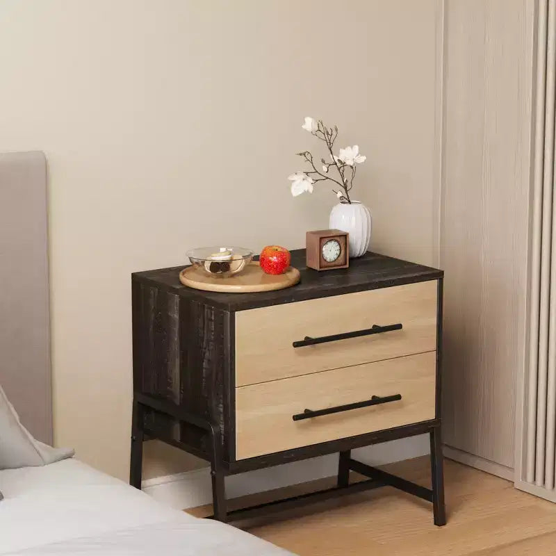 Table de chevet avec tiroirs, Table de chevet en bois clair, Table d'appoint large