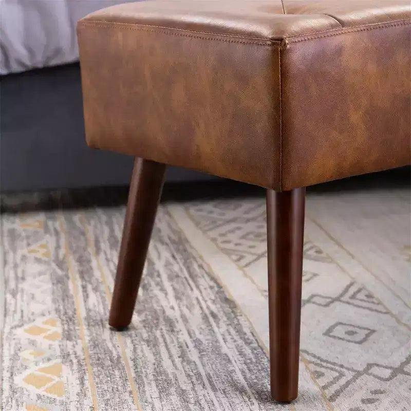 Banc Ottomane Furniliving 44 pouces pour Chambre à Coucher, Rembourré en Faux Cuir avec Pieds en Bois pour Salon/Chambre à Coucher/Entrée