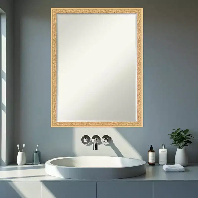 Miroir mural de salle de bain Amanti Art Bethany, encadré de bois biseauté d'un demi-pouce