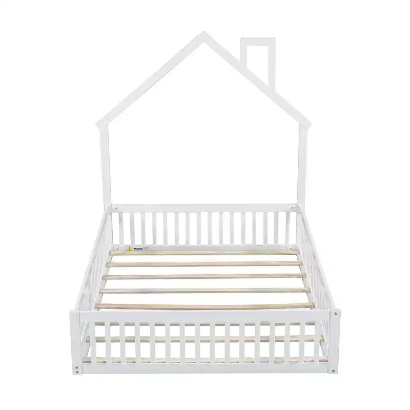 Lit plateforme en bois pleine grandeur en forme de maison avec garde-corps, cadre de lit en bois massif au sol avec tête de lit en forme de maison pour enfants