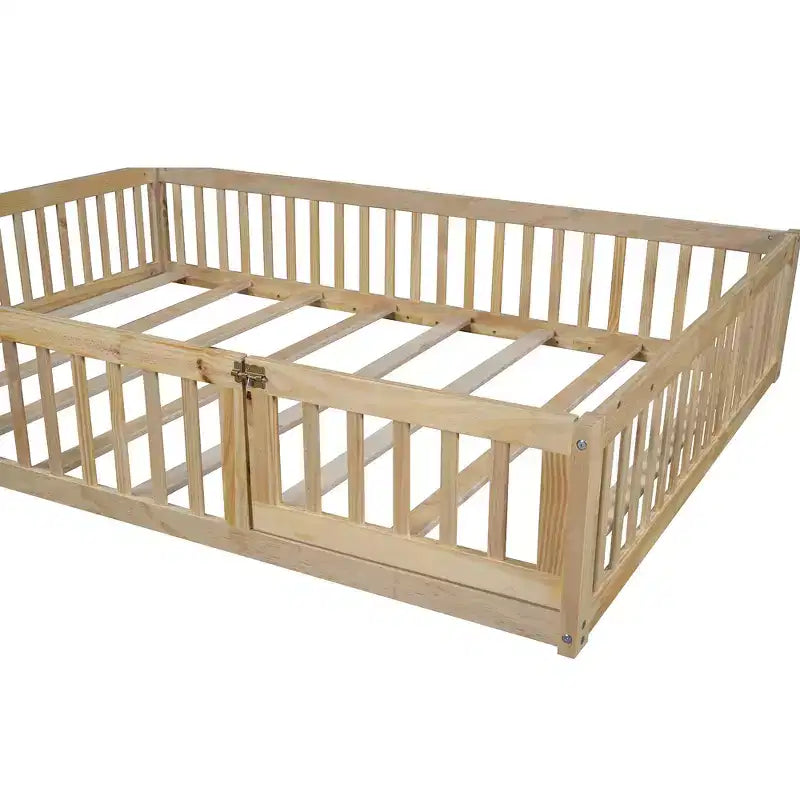 Lit plateforme en bois pleine grandeur en forme de maison avec garde-corps, cadre de lit en bois massif au sol avec tête de lit en forme de maison pour enfants
