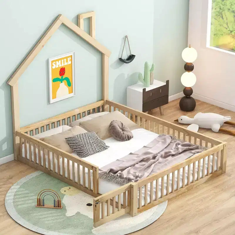 Wood Full Size House Platform Bed with Guardrail, Solid Wood Floor Bed Frame with House-Shaped Headboard for Kids