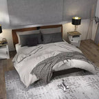 Table de chevet en bois de style campagnard Alametos de GDFStudio avec porte de grange