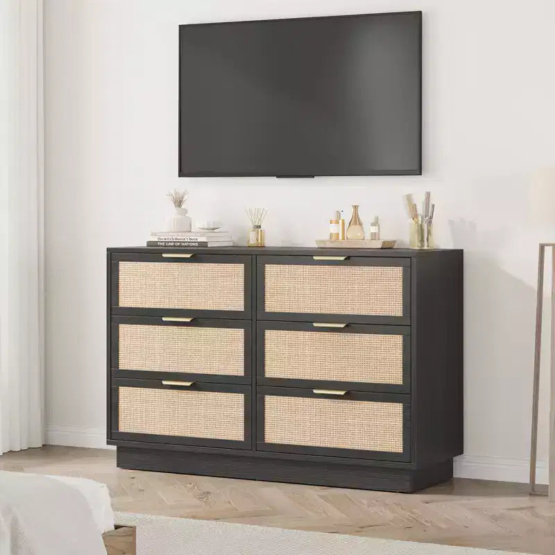Commode 6 tiroirs en rotin, 120 cm de large, noire, avec poignées en métal et base en bois robuste pour chambre à coucher, salon, chambre d'enfant, placard