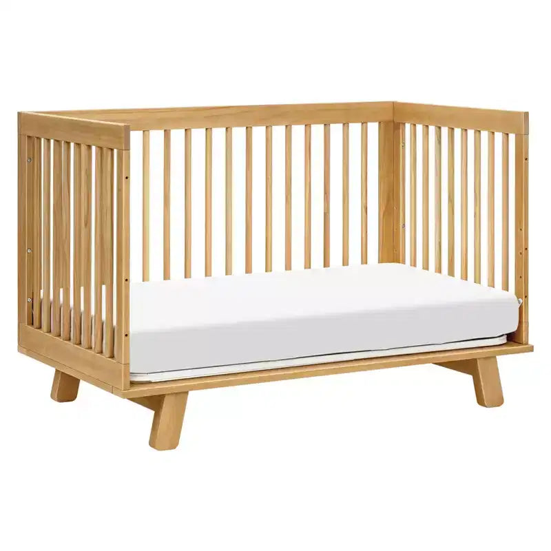Lit de bébé convertible 3-en-1 Hudson de Babyletto avec kit de conversion pour lit de tout-petit