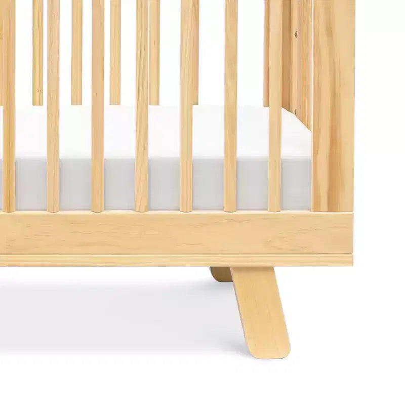 Lit de bébé convertible 3-en-1 Hudson de Babyletto avec kit de conversion pour lit de tout-petit