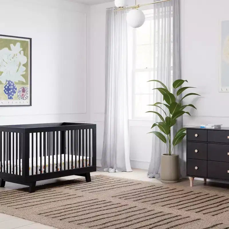 Lit de bébé convertible 3-en-1 Hudson de Babyletto avec kit de conversion pour lit de tout-petit