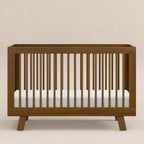 Lit de bébé convertible 3-en-1 Hudson de Babyletto avec kit de conversion pour lit de tout-petit