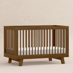 Lit de bébé convertible 3-en-1 Hudson de Babyletto avec kit de conversion pour lit de tout-petit