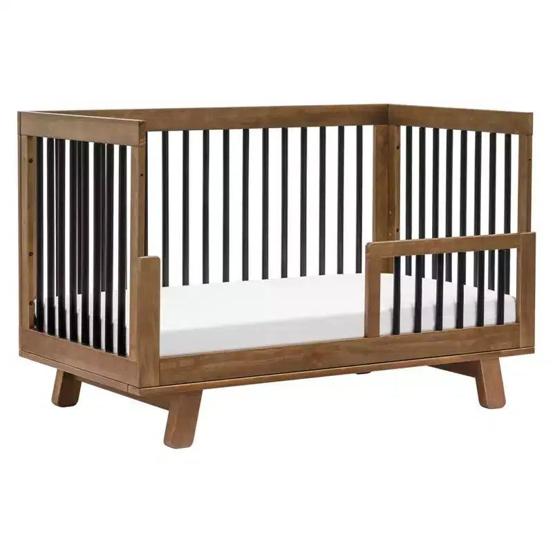 Lit de bébé convertible 3-en-1 Hudson de Babyletto avec kit de conversion pour lit de tout-petit