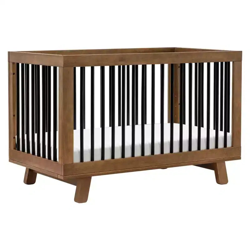 Lit de bébé convertible 3-en-1 Hudson de Babyletto avec kit de conversion pour lit de tout-petit