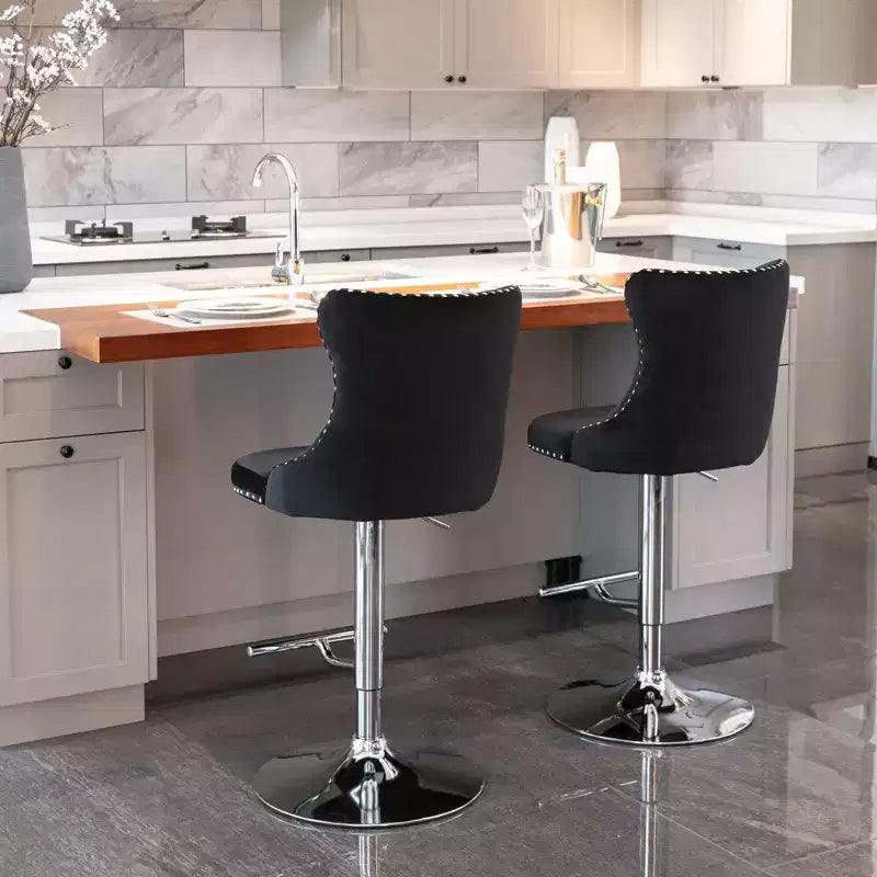 Tabourets de bar Okak pivotants en velours, hauteur comptoir, lot de 2, tabourets de bar pivotants à 360° avec dossier capitonné et cadre argent mat