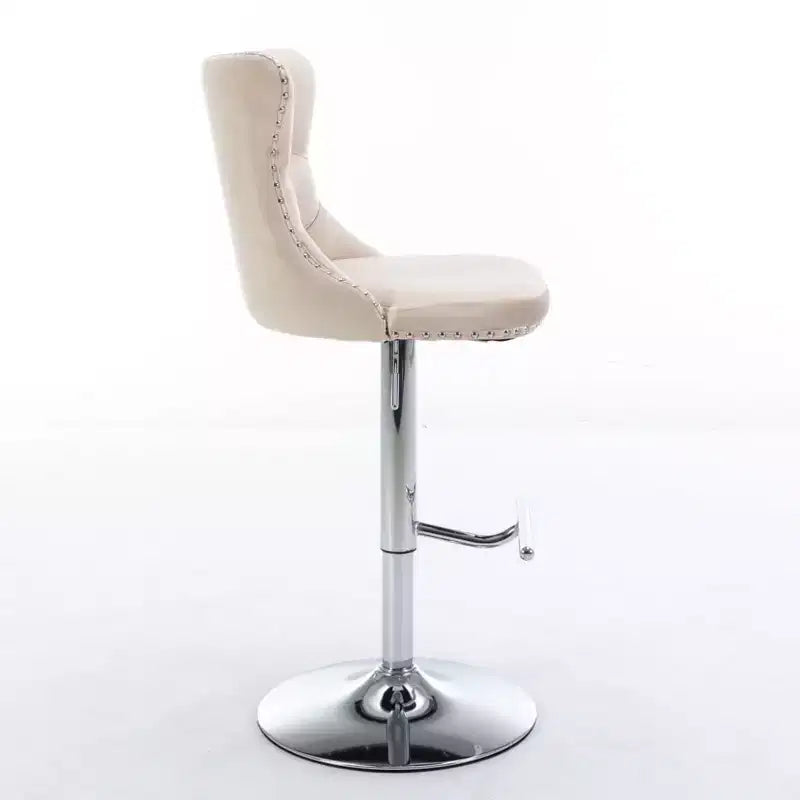 Tabourets de bar Okak pivotants en velours, hauteur comptoir, lot de 2, tabourets de bar pivotants à 360° avec dossier capitonné et cadre argent mat