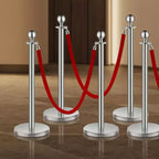 VEVOR Poteaux de Guidage et Cordons Velours 6 Pièces, Base Creuse avec Poteau en Acier Inoxydable, 3 Cordons Velours Rouges et Poteaux, Poteaux de Contrôle de Foule, Argent