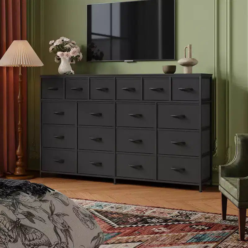 Meuble de rangement avec 18 tiroirs en tissu, doté d'une station de charge et d'un plateau en bois, adapté aux chambres et aux salons.