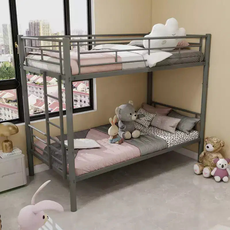 Bellemave Lit superposé en métal jumeau sur jumeau pour enfants, cadre en acier robuste avec échelle et garde-corps, convertible en 2 lits, pas besoin de sommier tapissier