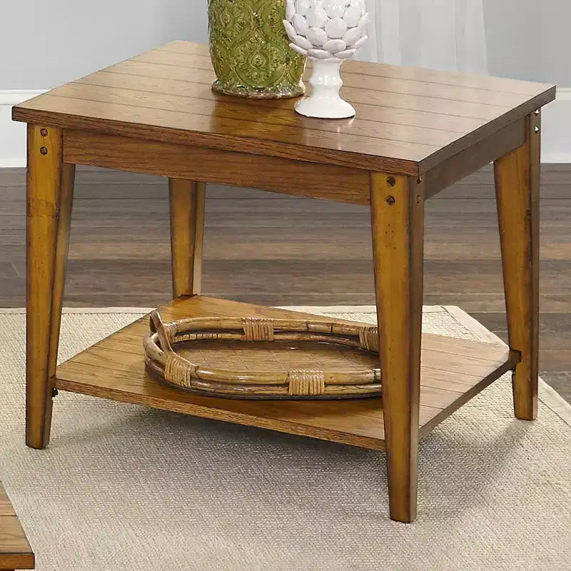 Liberty Furniture, Table d'appoint carrée Lake House