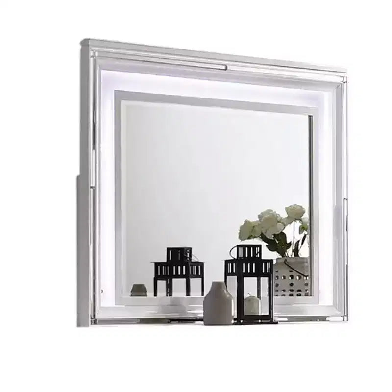 Miroir de commode Royal Hampton avec lumières LED, cadre en bois massif blanc de 47 pouces