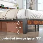 Lit plateforme moderne Okak en fer avec port de charge et tête de lit de rangement, cadre de lit rembourré pour chambre principale