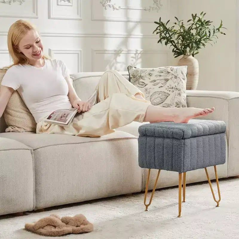 TUYOHW 16 Storage Ottoman,Faux Fur Vanity Stools with 4 Metal Legs & Anti-Slip Adjustable Feet,Ottoman for Living Room,Entryway
