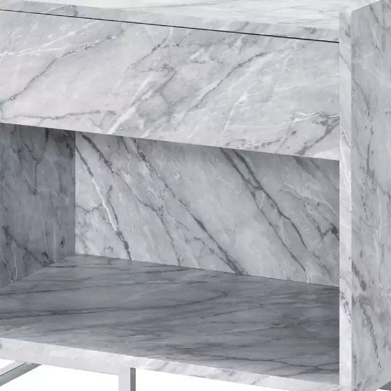 Table d'appoint Royal Hampton en faux marbre avec finition chromée, blanc