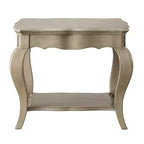 Table d'appoint en bois Royal Hampton avec étagère inférieure, finition taupe argent vieilli