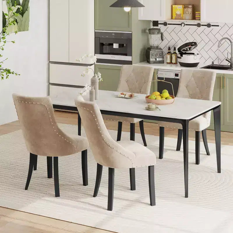 Lot de 4 chaises de salle à manger rembourrées Costway, chaises capitonnées avec dossier à oreilles et pieds en bois massif